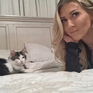 Meet your Posher, sajra